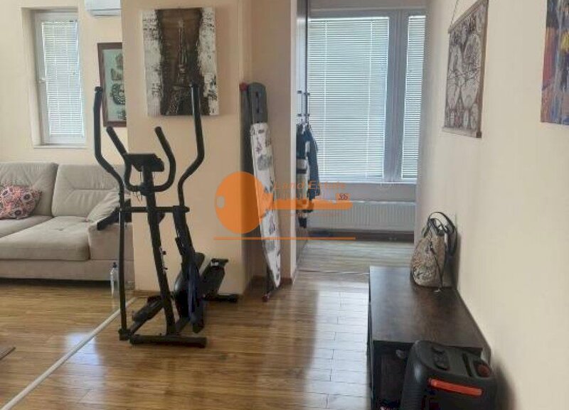 Panduri, Cotroceni 4 camere, loc parcare, boxa,