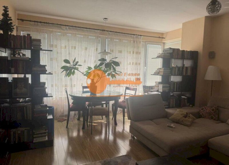 Panduri, Cotroceni 4 camere, loc parcare, boxa,